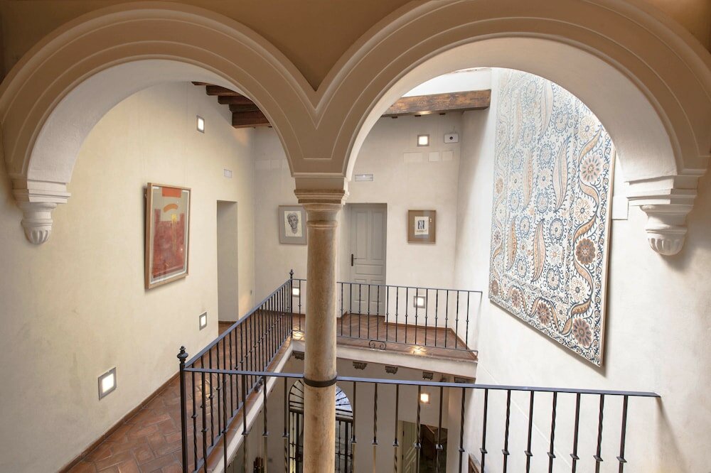 Фото Corral del Rey Sevilla