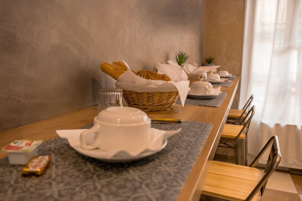 Фото Hotel Nation Montmartre