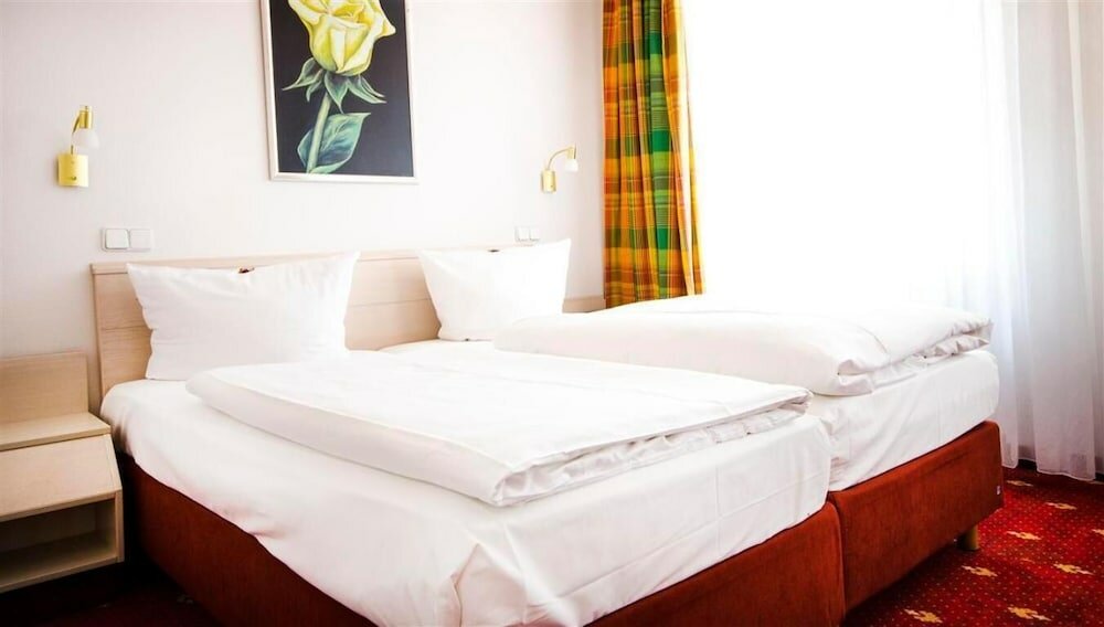 Фото Parkhotel Helmstedt