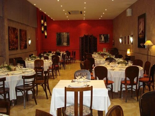 Гостиница Hotel Alfonso IX в Касересе