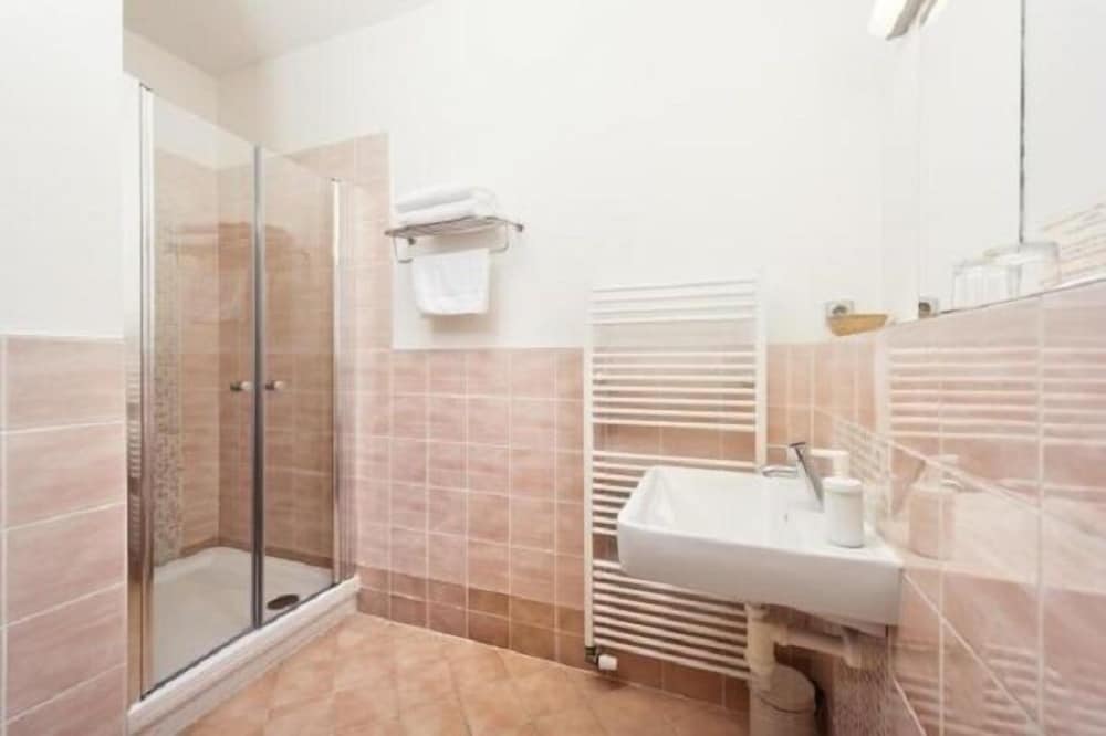 Фото Hotel Sharingham