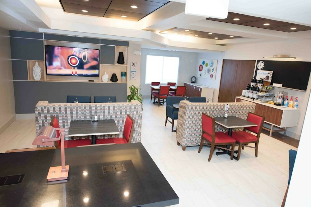 Фото Holiday Inn Express Hotel & Suites West Coxsackie, an Ihg Hotel