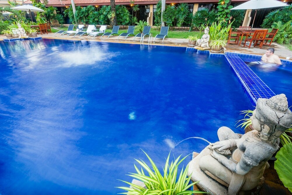 Hotel Nova Park, Pattaya, photo