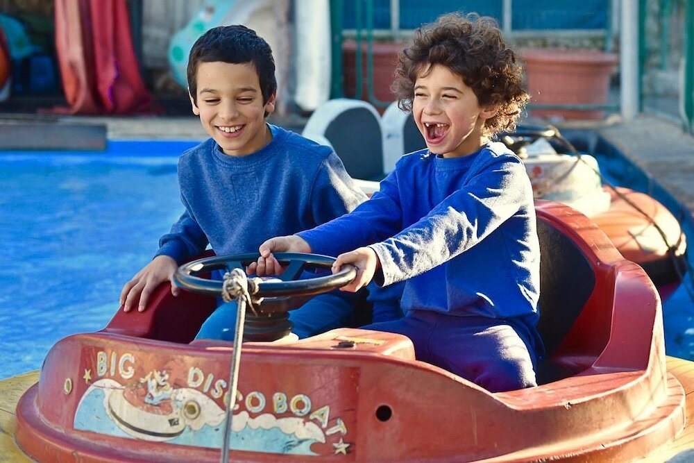 Фото Tzuba Hotel