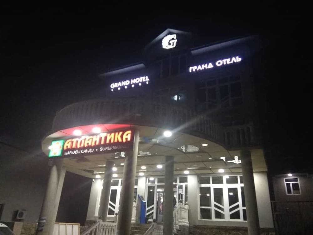 Фото отеля 2