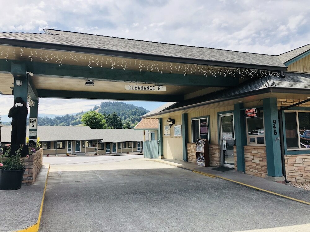 Фото Motel Garberville