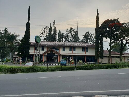 Гостиница Hotel Cisarua Indah