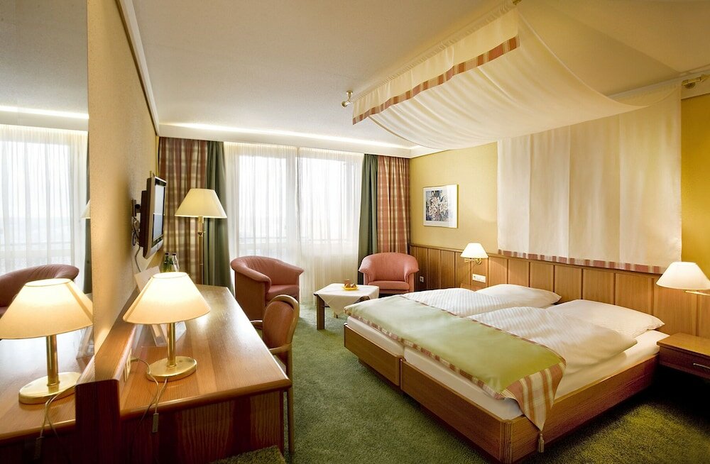 Фото Wellness- & Nationalpark Hotel Schliffkopf
