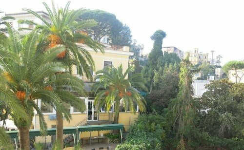 Гостиница Nido Dei Gabbiani в Неаполе