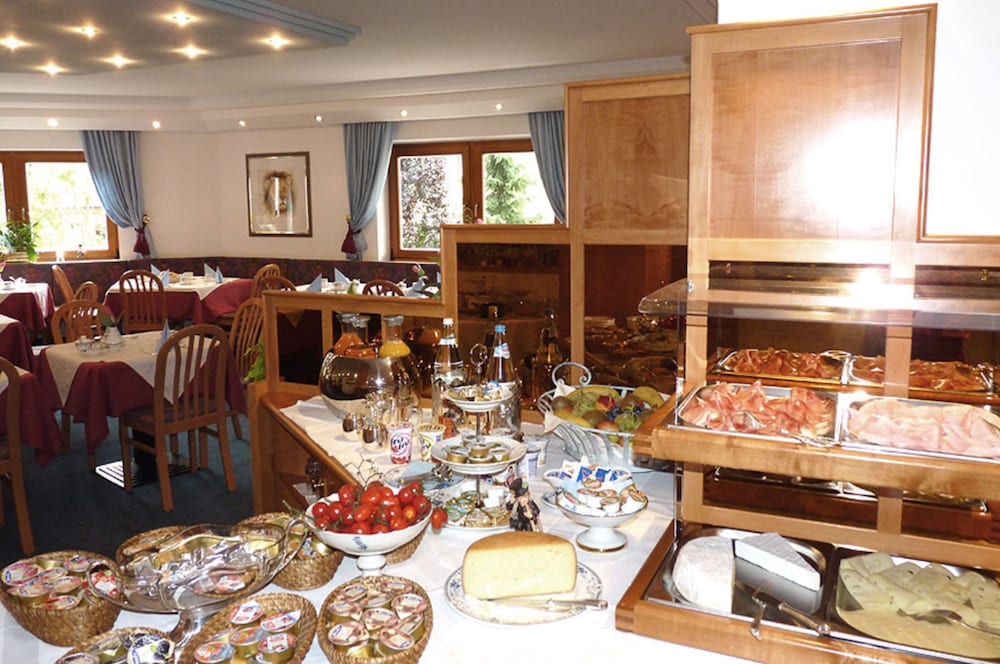 Фото Hotel Fortuna