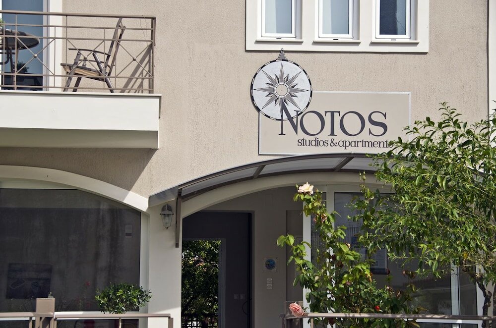 Фото Notos Luxury Studios