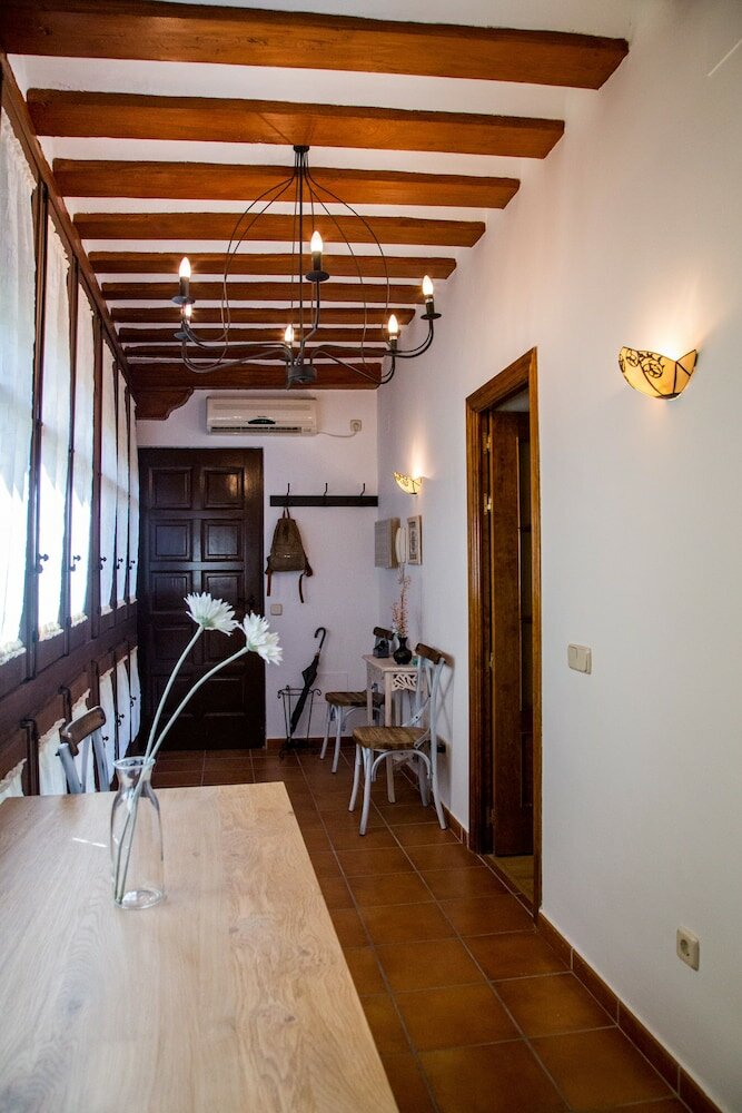 Фото Hostal Infantes