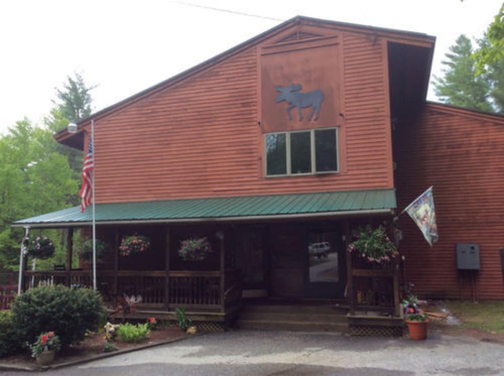 Фото Evergreen Valley Inn