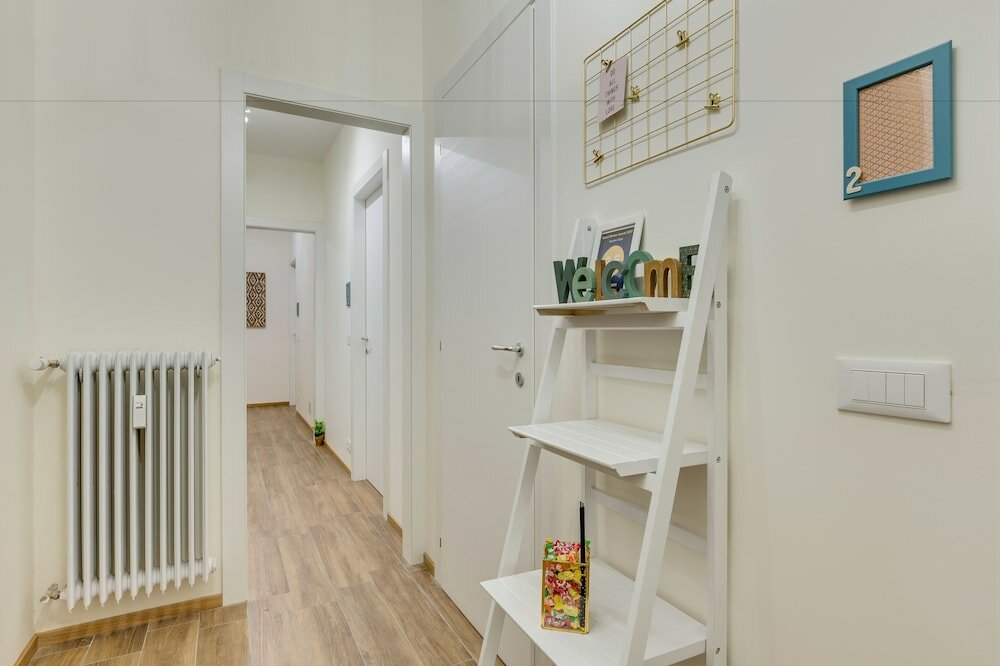 Фото Rooms Vidar Train station