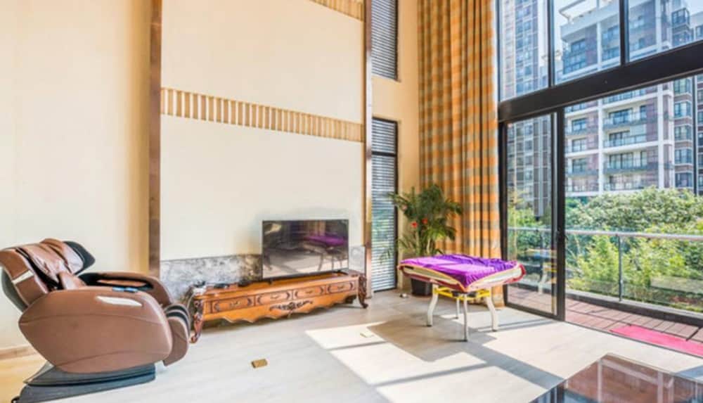 Фото Moon River Sunshine Villa