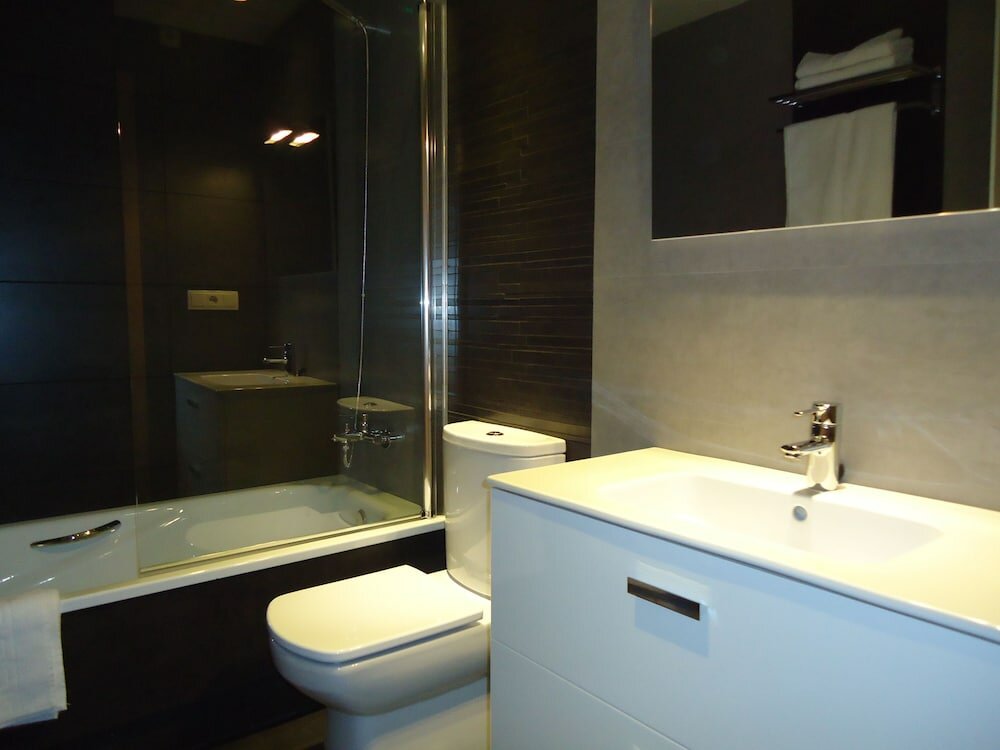 Фото Apartamentos Turisticos Mauror