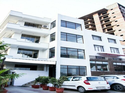 Гостиница Capital O 14864 Hotel Satyam Inn в Джайпуре