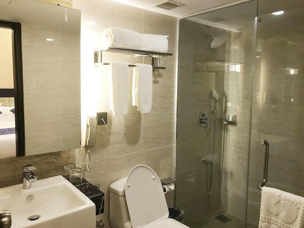 Фото Days Hotel Dhaka Baridhara