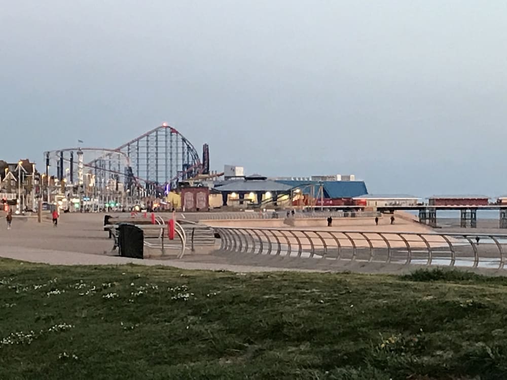 Фото Adelphi Holiday Flats