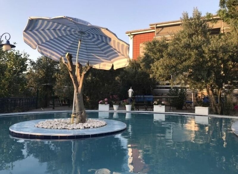 Гостиница Cumhur Yesilirmak Butiqe Hotel в Дикили