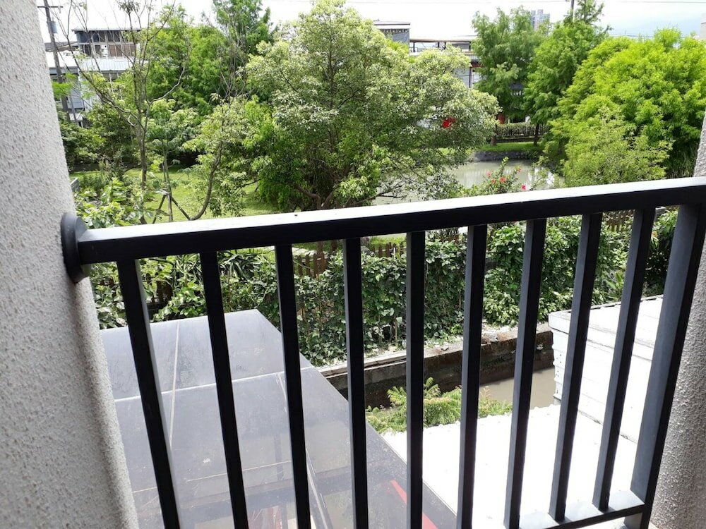 Фото Light Travel