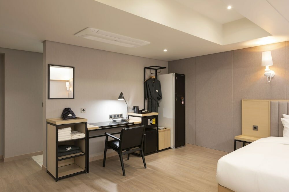 Фото Yeonsan Hound Hotel