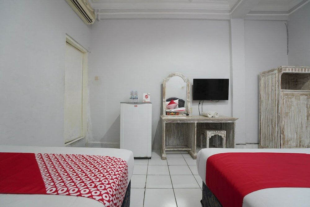 Фото Oyo 1934 Sedana Inn