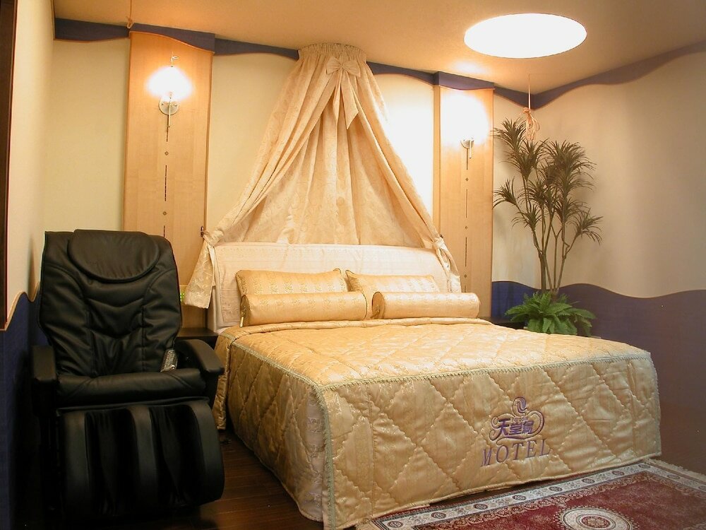 Фото Swan Lake hotel