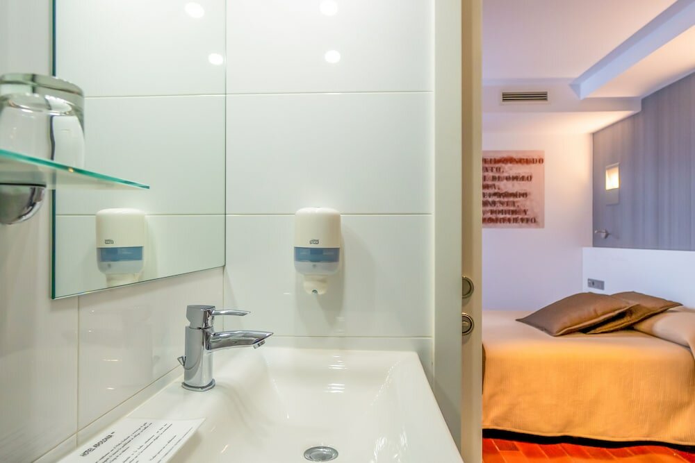 Фото Hotel Apolonia