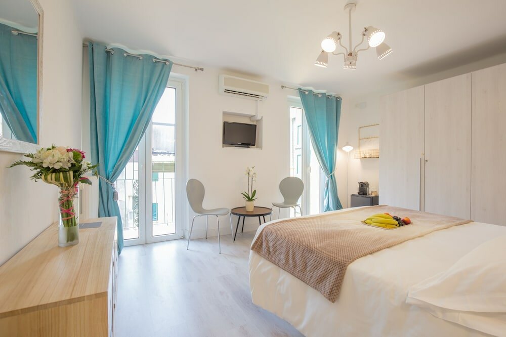 Фото Corte Realdi Boutique Rooms Garda