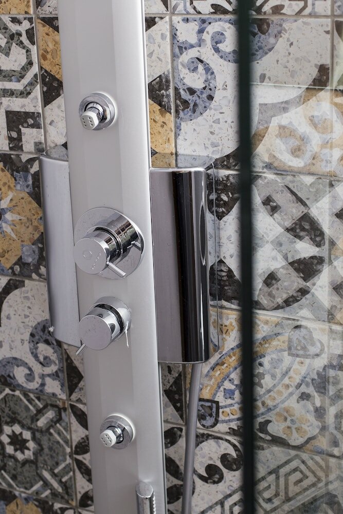 Фото Blue Jasmine Suites