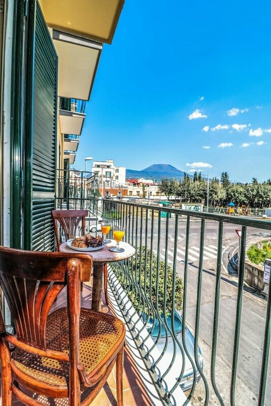 Гостиница Scognamiglio Suites
