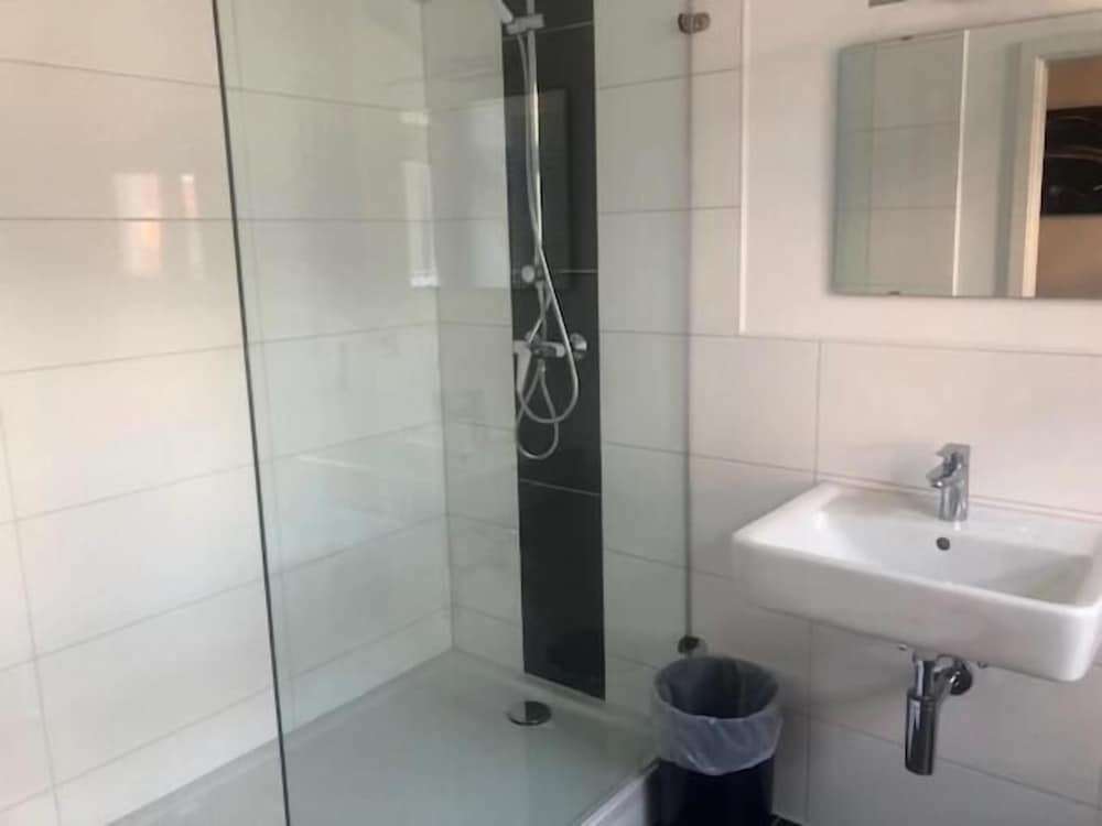 Фото Hotel Schwaferts