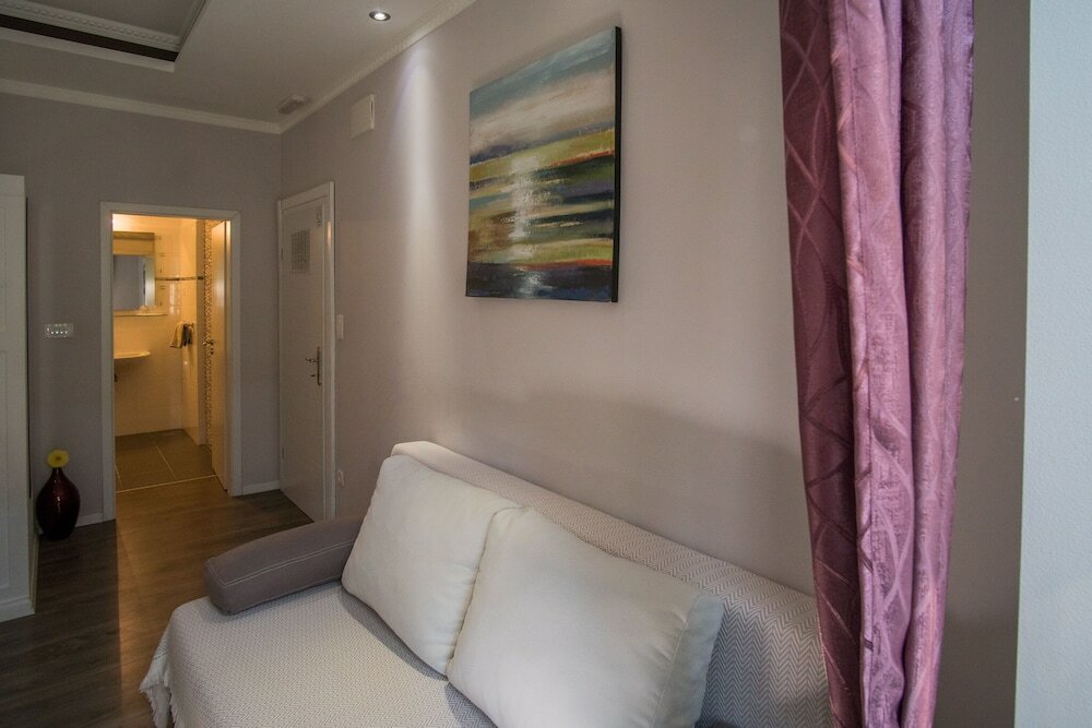 Фото Jr Luxury Guesthouse