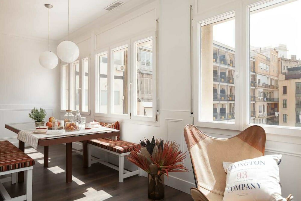 Фото Enjoybcn Coliseum Apartments