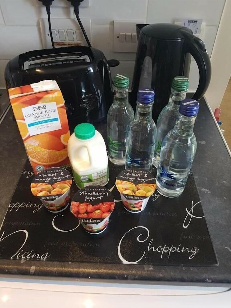 Фото The Old Bell Hotel