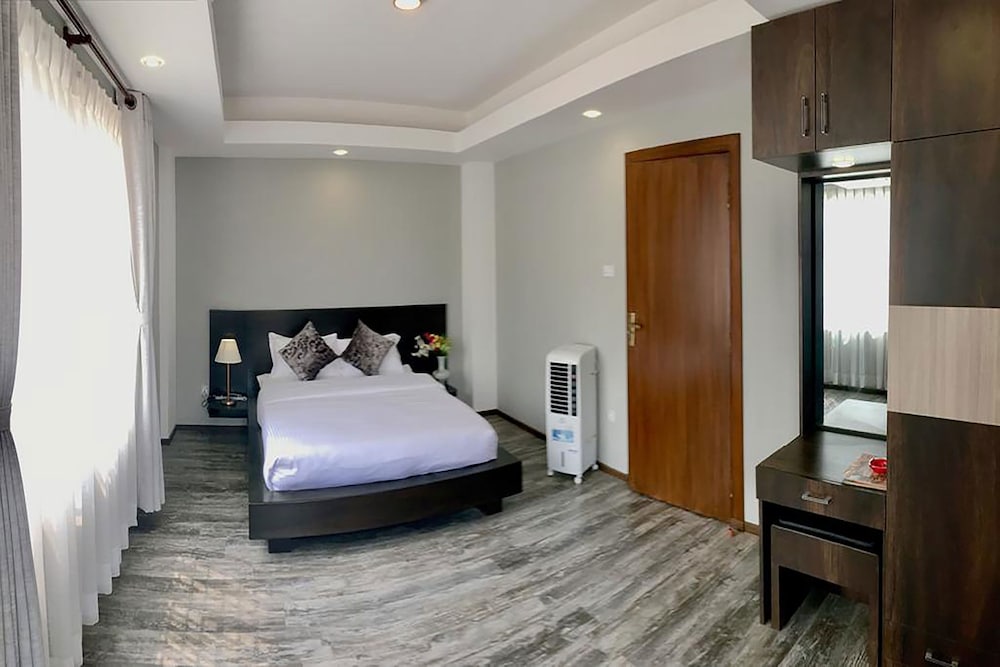 Фото Tara Serviced Apartments