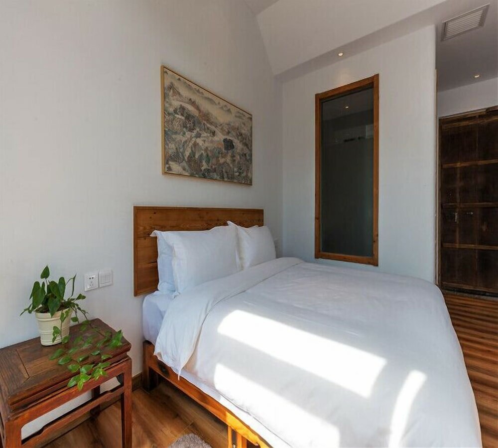 Фото Lotus Mountain Boutique Inn