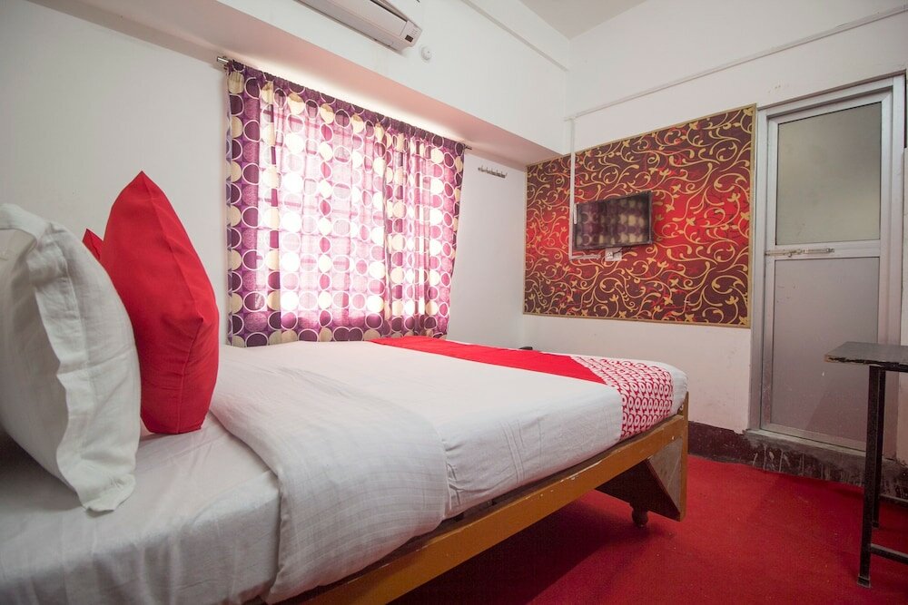 Фото Oyo 12992 Prince lodge