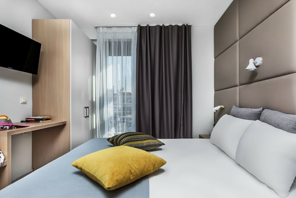 Фото Nymphes Deluxe Accommodation