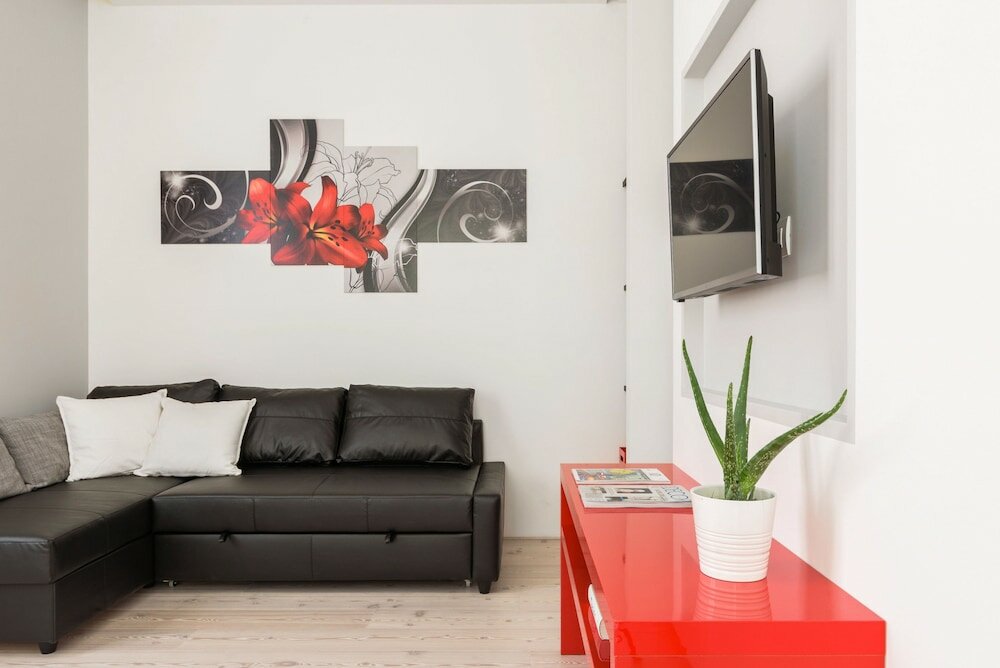 Фото Home at Hotel Boccherini luxury studio