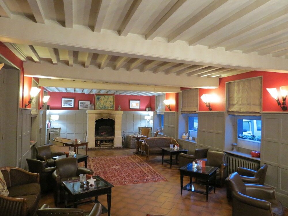 Фото Hostellerie Du Royal Lieu