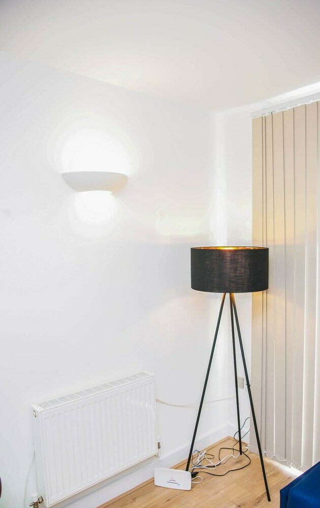 Фото Riverside 2 Bed Apartment