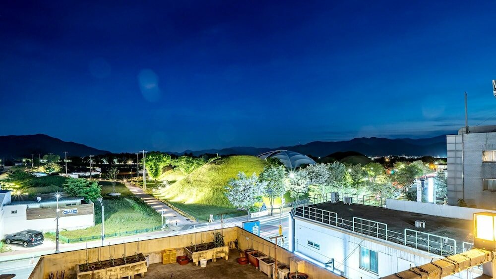 Фото Gyeongju Jang