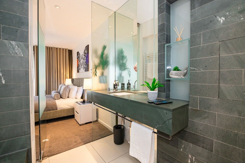 Фото Hampton by Hilton Manchester Northern Quarter