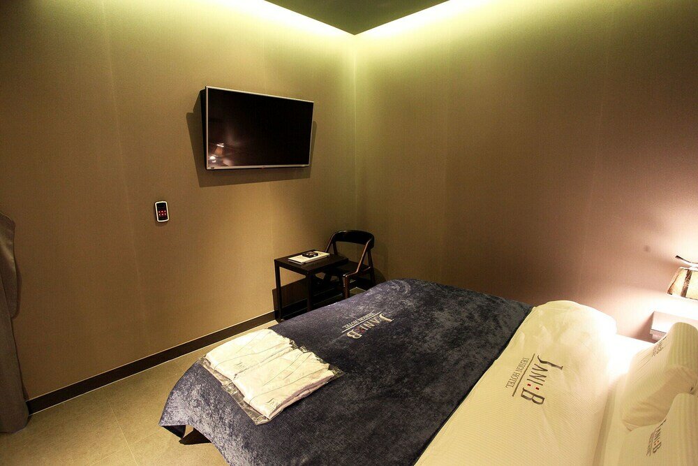 Фото Suwon Gwonseon-dong Jani B Hotel