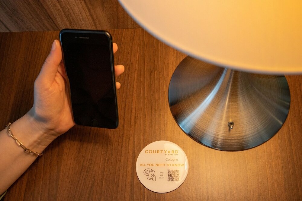 Фото Courtyard by Marriott Cologne