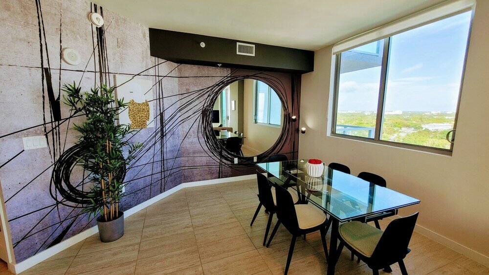 Фото Design District Bay View Cielo Stays