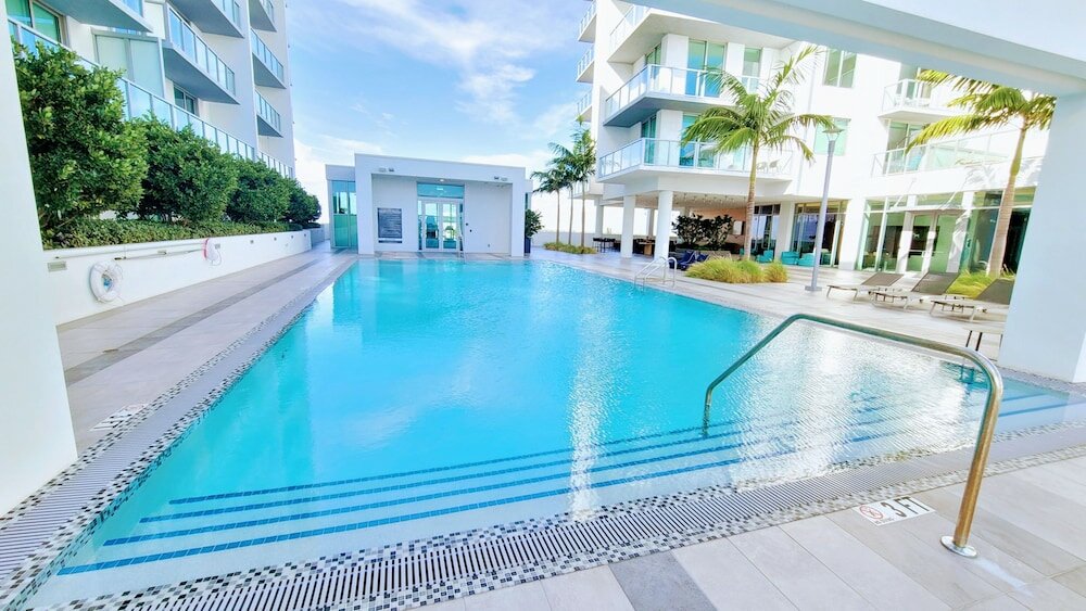 Фото Design District Bay View Cielo Stays