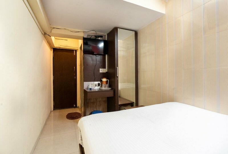 Гостиница Hotel Arma Near Bkc в Мумбаи